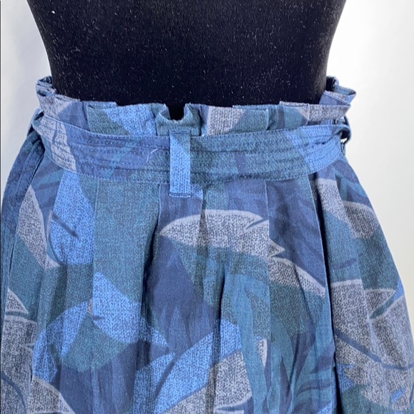 Women’s skirt - Picture 4 of 4